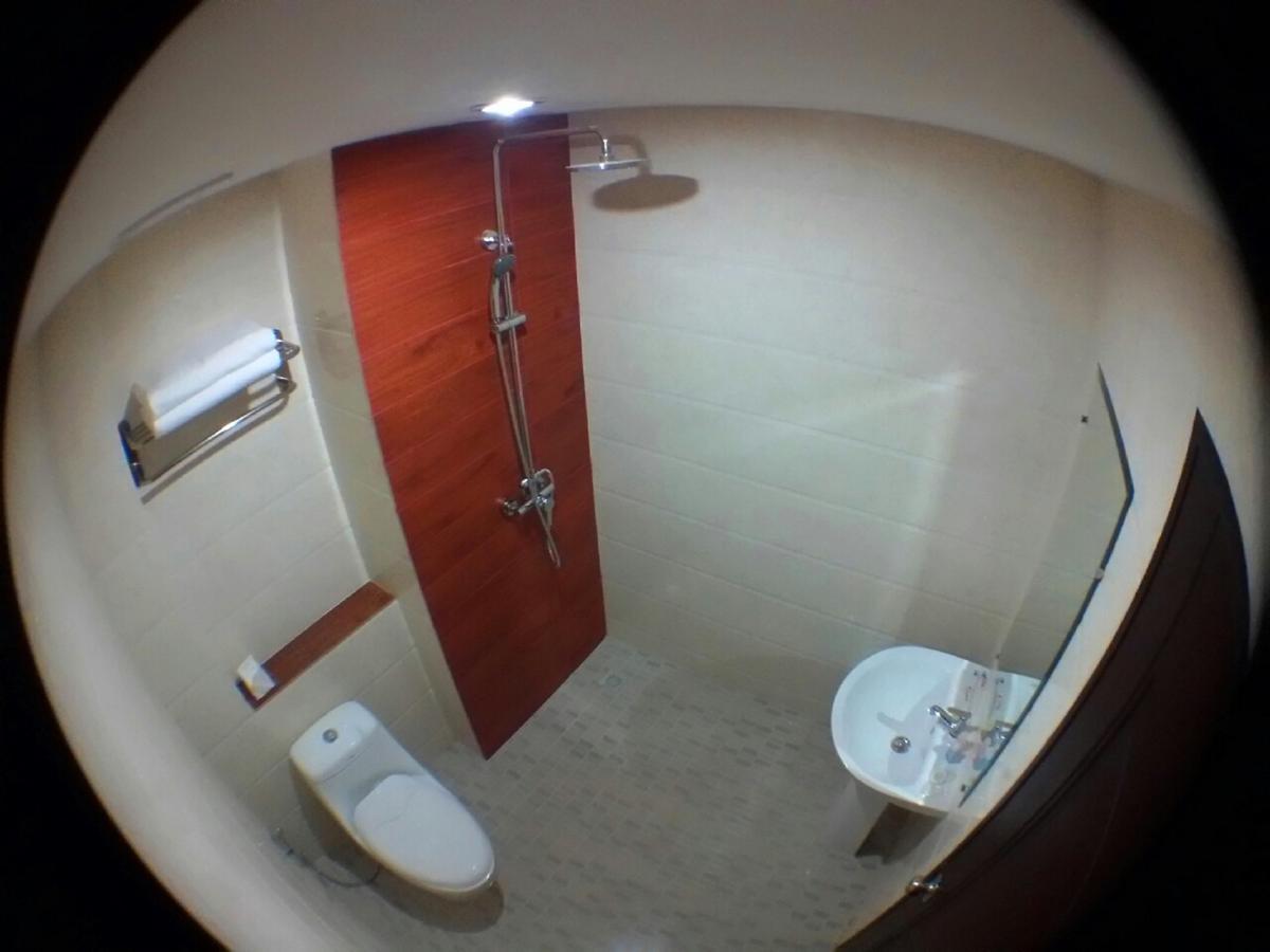 Platinum River View Hotel Yangon Exterior foto